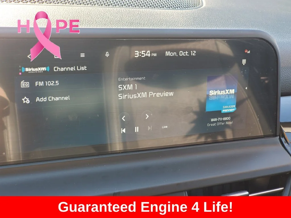 Used 2025 White Kia S image 16