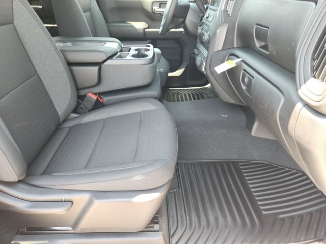 2026 Chevrolet Silverado 2500 HD Custom - Photo 15