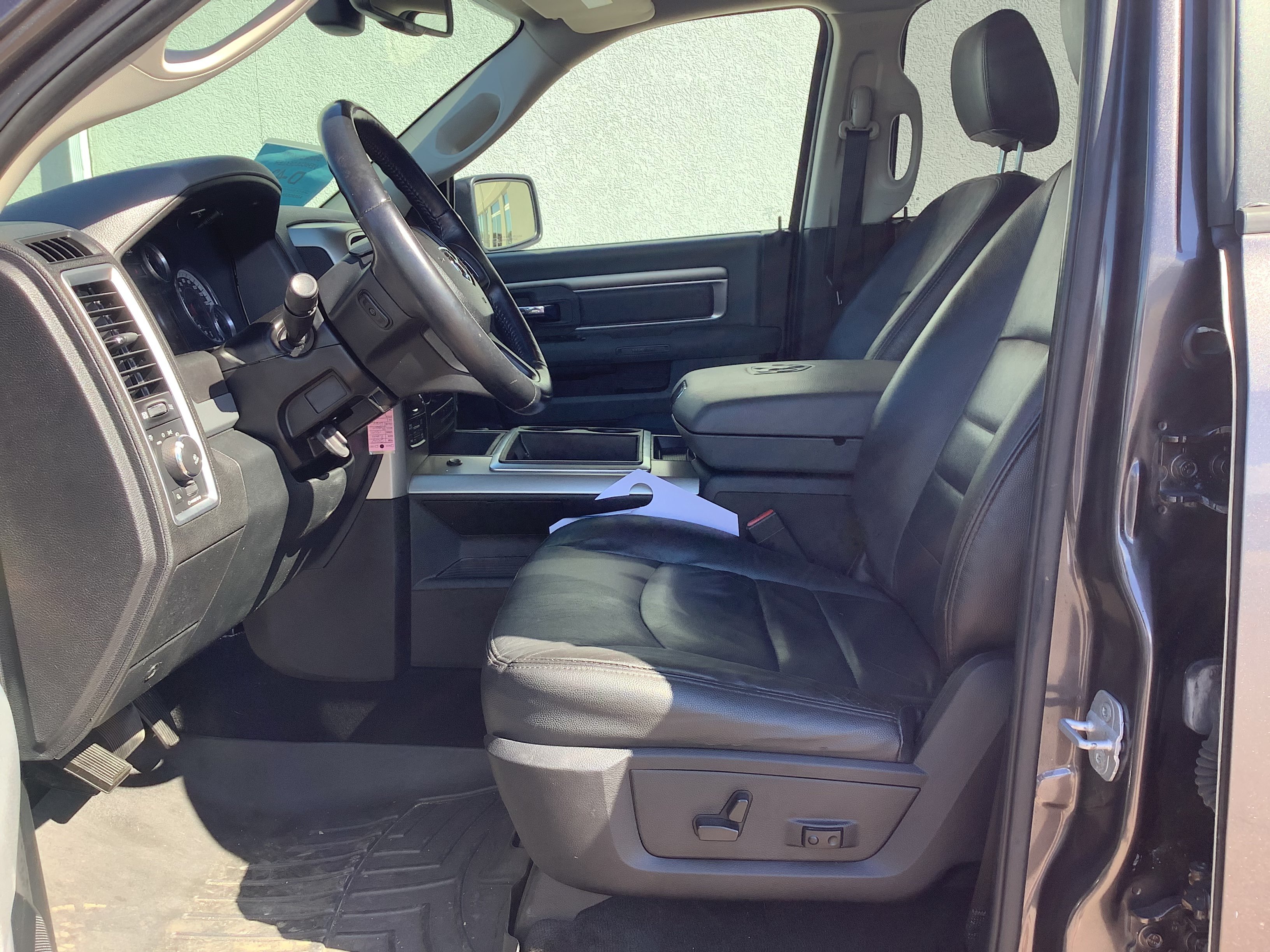 Used 2014 Gray Ram Big Horn image 10