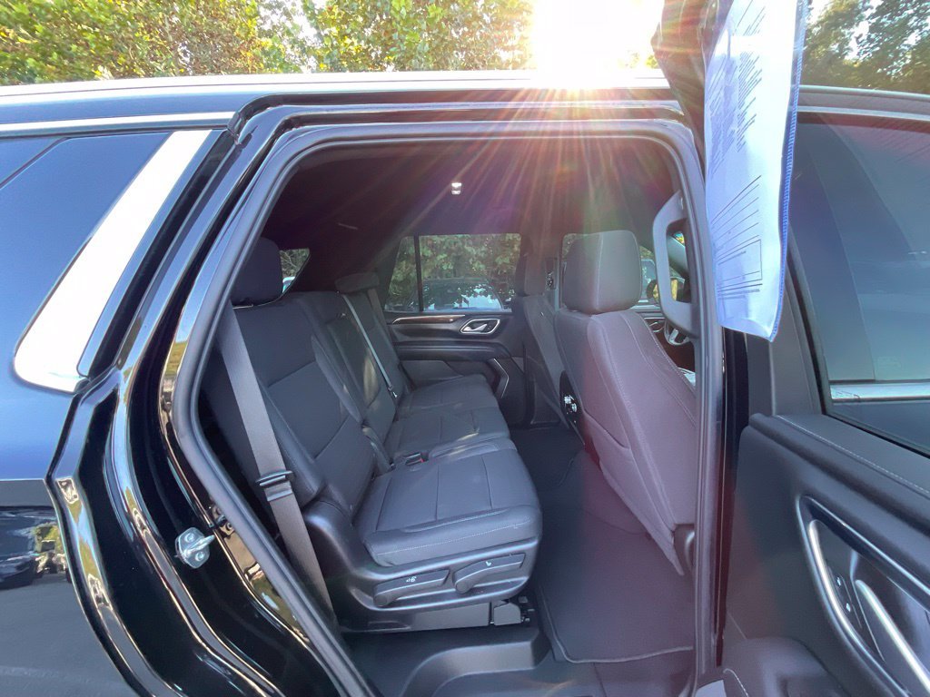 Used 2022 Black GMC SLE image 24