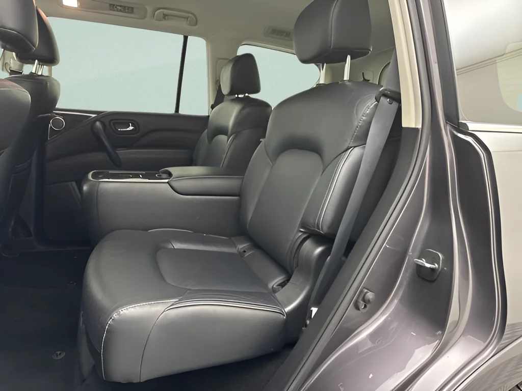 Used 2024 Anthracite Gray INFINITI LUXE image 27