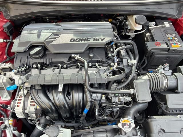 Used 2025 Red Hyundai SEL Convenience image 29