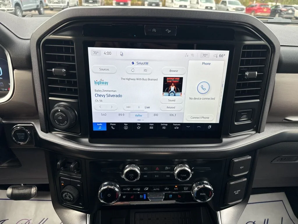 New 2026 Star White Metallic Tri-Coat Ford Platinum® image 7