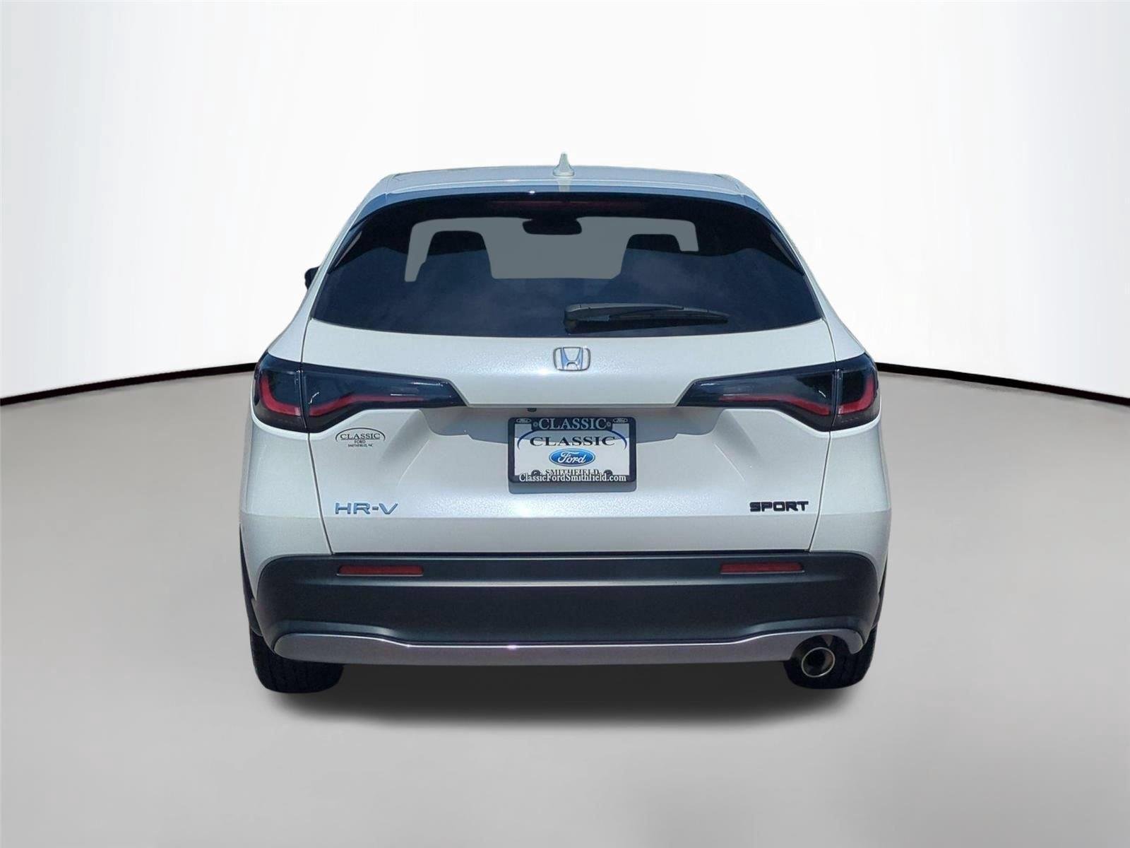 Used 2024 Platinum White Pearl Honda Sport image 4