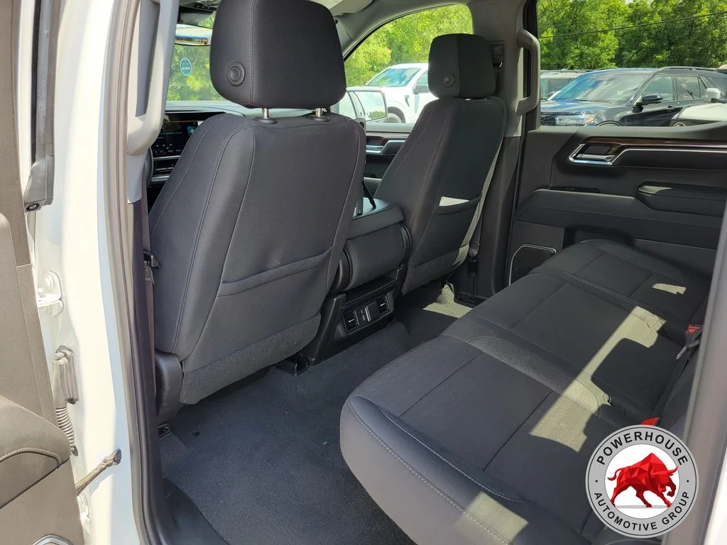 Used 2023 White Chevrolet LT image 14
