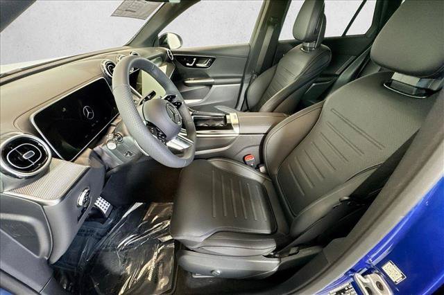 New 2026 Starling Blue Metallic Mercedes-Benz GLC 300 image 39