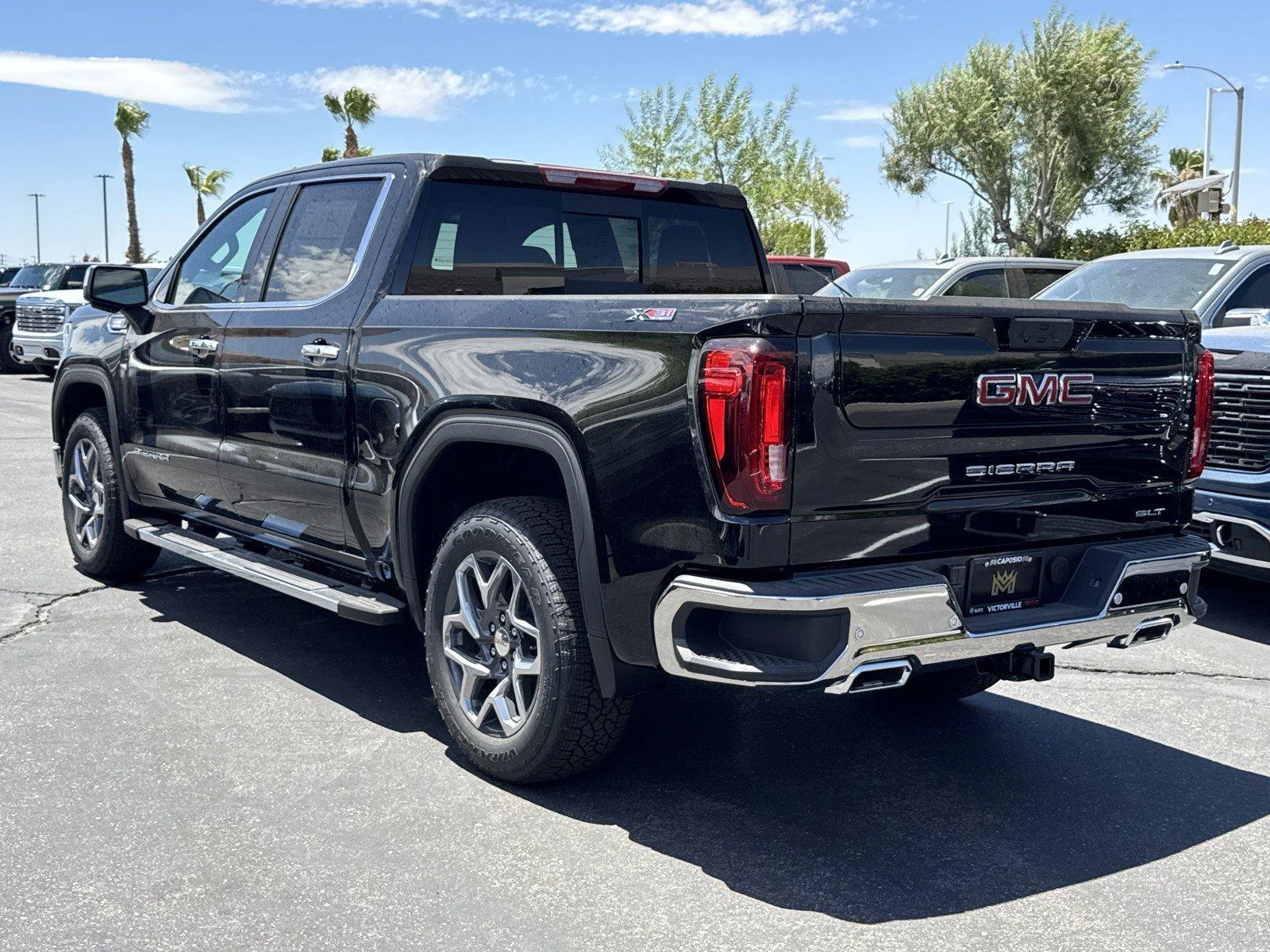 New 2026 Onyx Black GMC SLT image 4