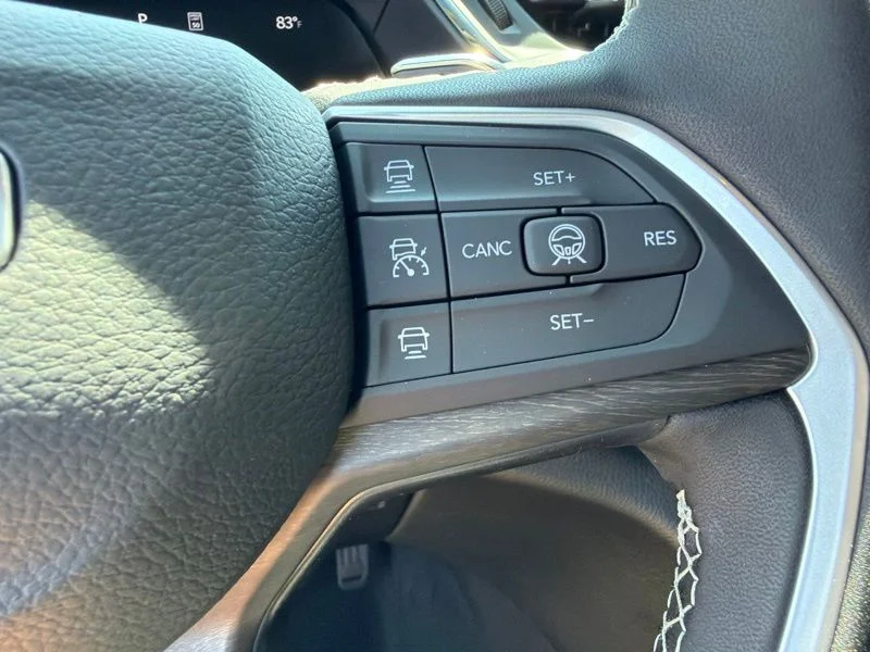 New 2026 Steel Blue Jeep Limited image 27