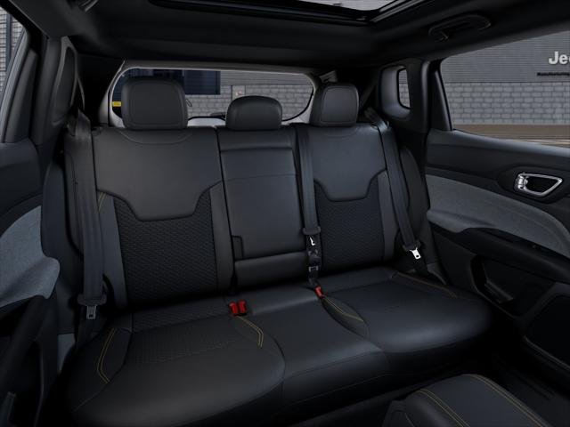 New 2026 Diamond Black Crystal Pearl-Coat Exterior Paint Jeep 85th Anniversary image 41