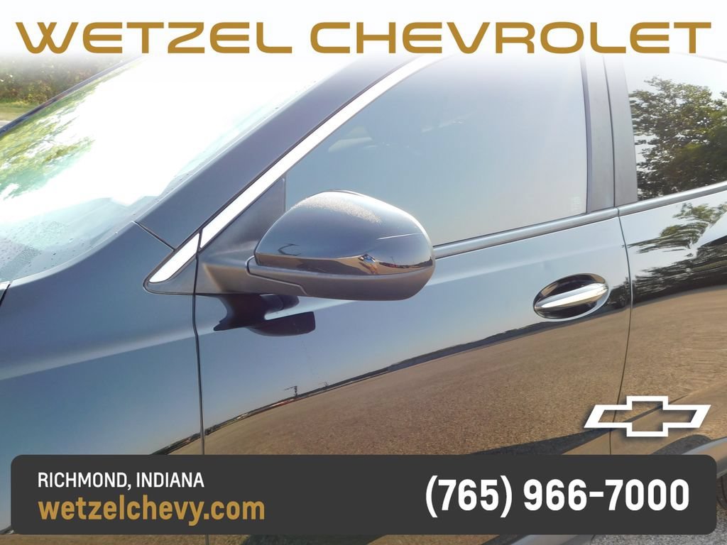 Used 2023 Ebony Twilight Metallic Buick Preferred image 11