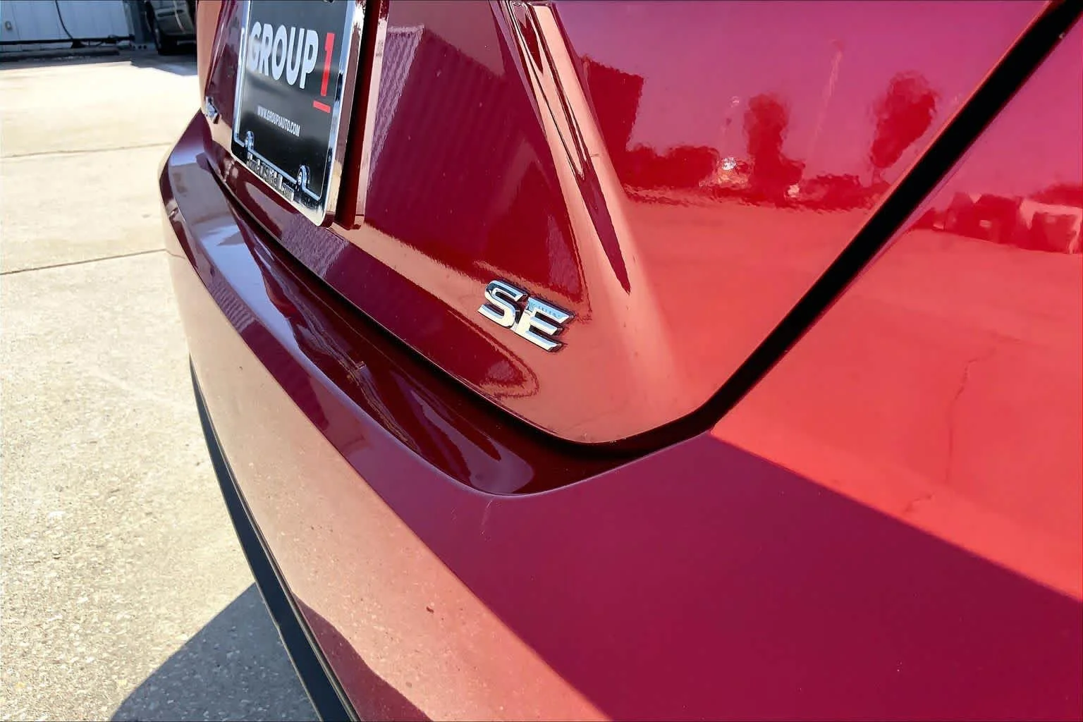 2025 Toyota Camry SE - Photo 10