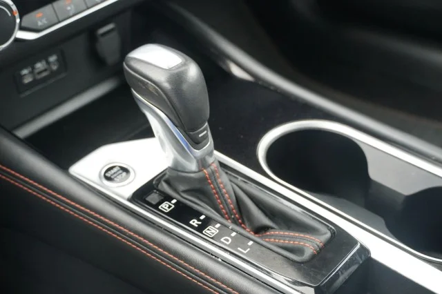 Used 2024 Glacier White Nissan 2.5 SR image 24
