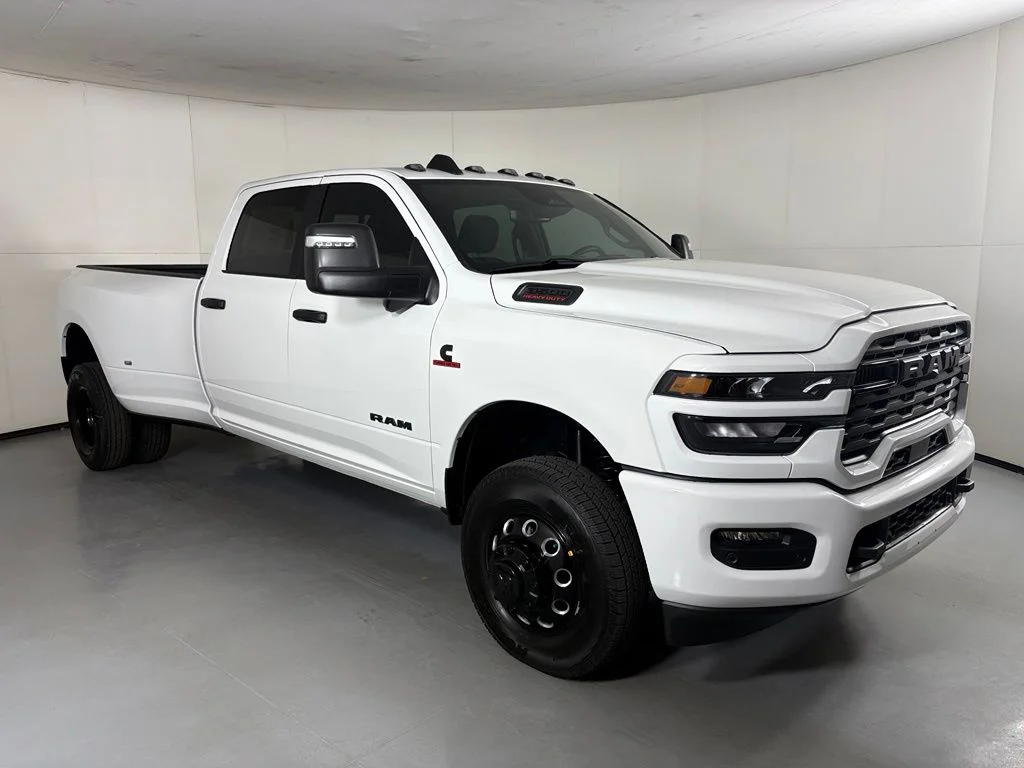 New 2026 White Ram Big Horn image 2