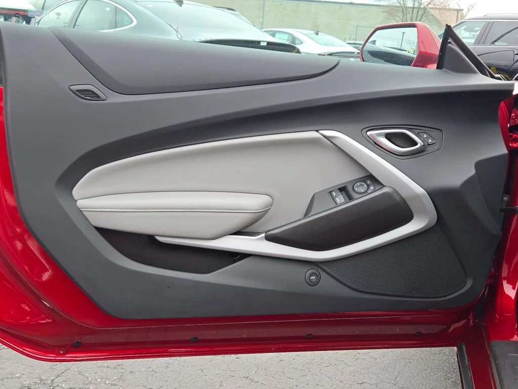 Used 2023 Red Chevrolet 1LT image 15