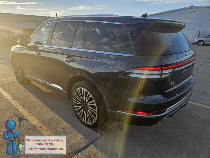 Used 2023 Blue Metallic Lincoln Black Label image 3