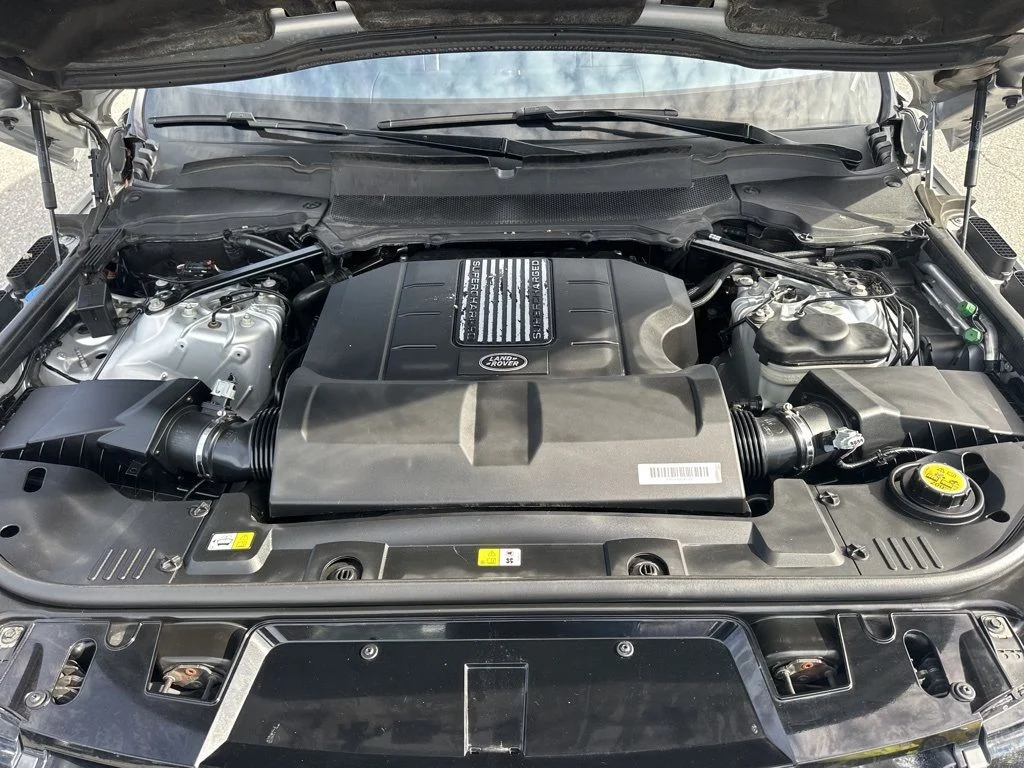 Used 2018 Silver Land Rover Supercharged image 37