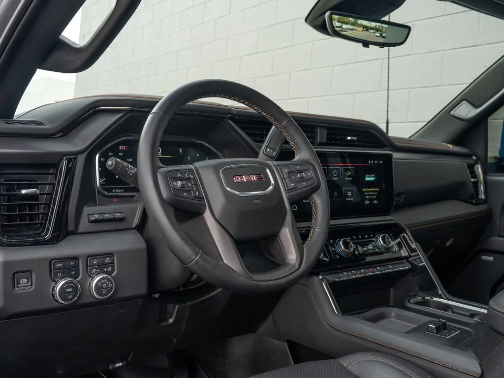 Used 2025 Gray GMC AT4 image 4