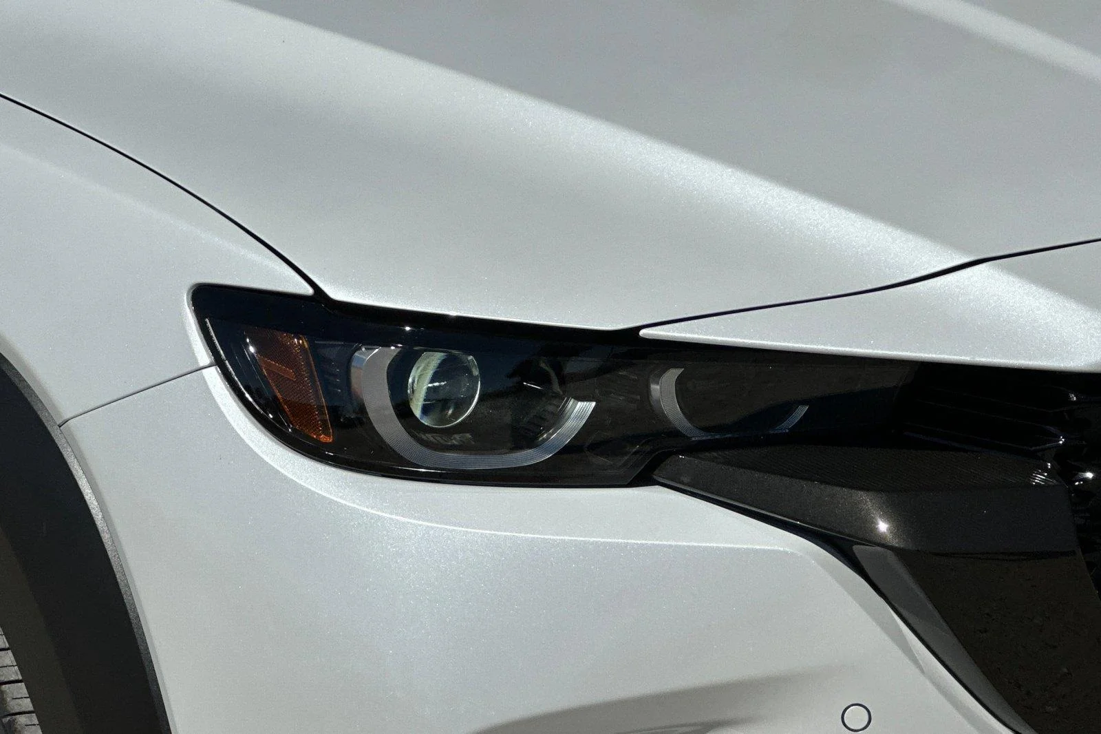 New 2026 Wind Chill Pearl Mazda Premium AWD image 32