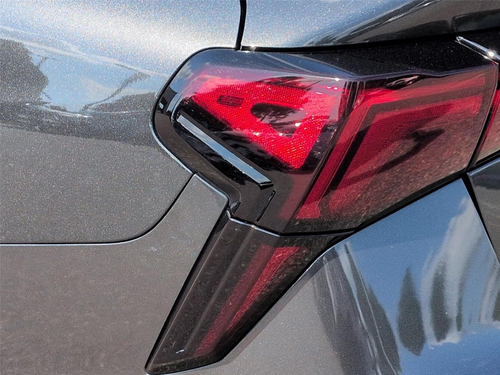 Used 2025 Interstellar Gray Kia EX image 12
