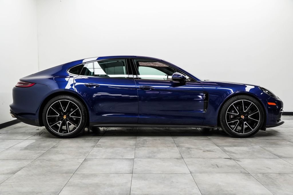 Used 2020 Blue Porsche Base image 10