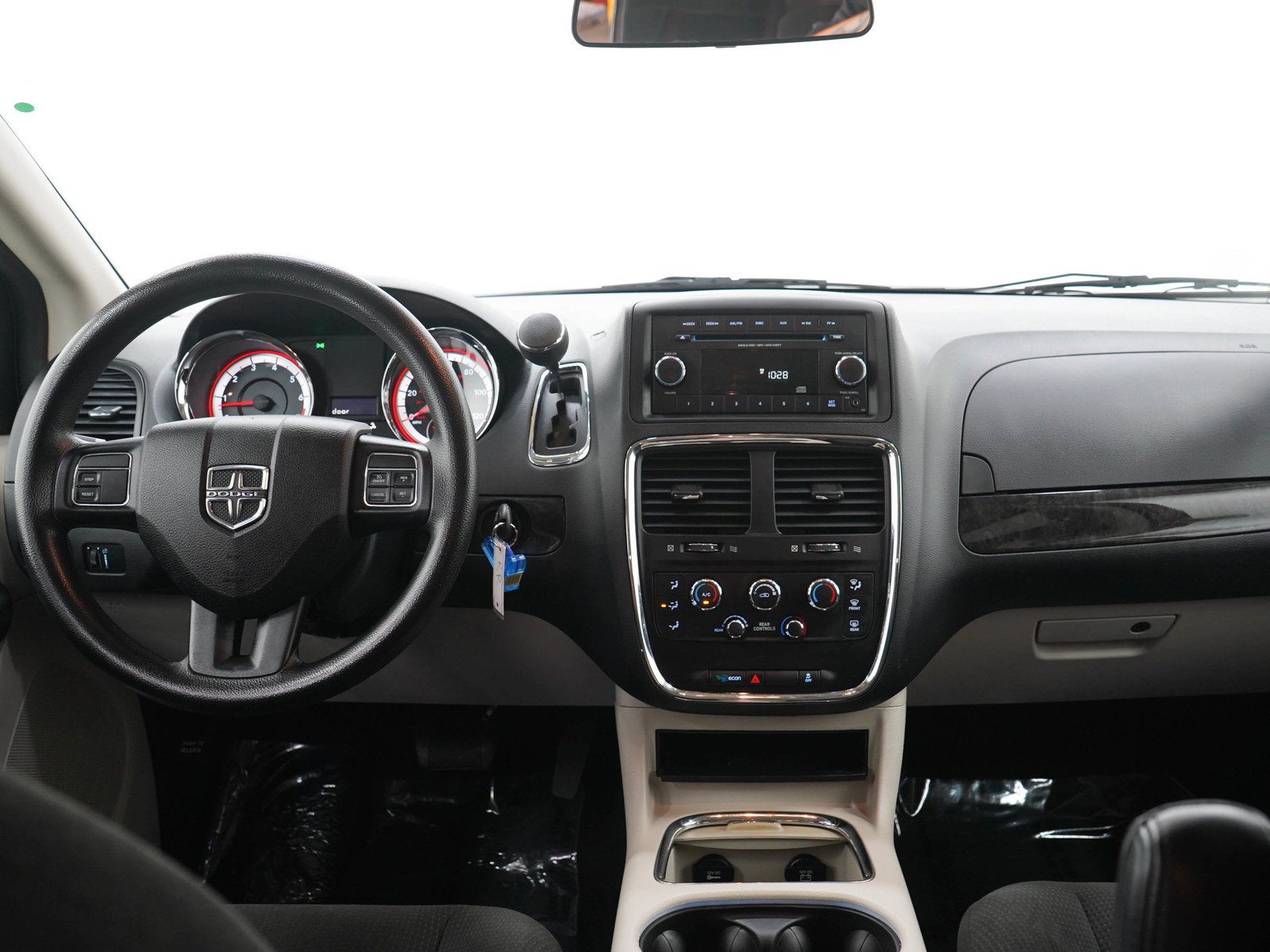 Used 2015 Redline 2 Coat Pearl Dodge Sxt image 18