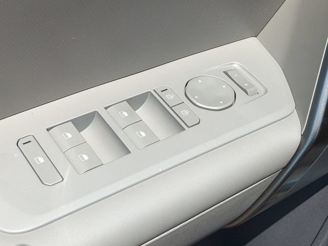 New 2027 Frost Blue / Black Roof Kia S image 10