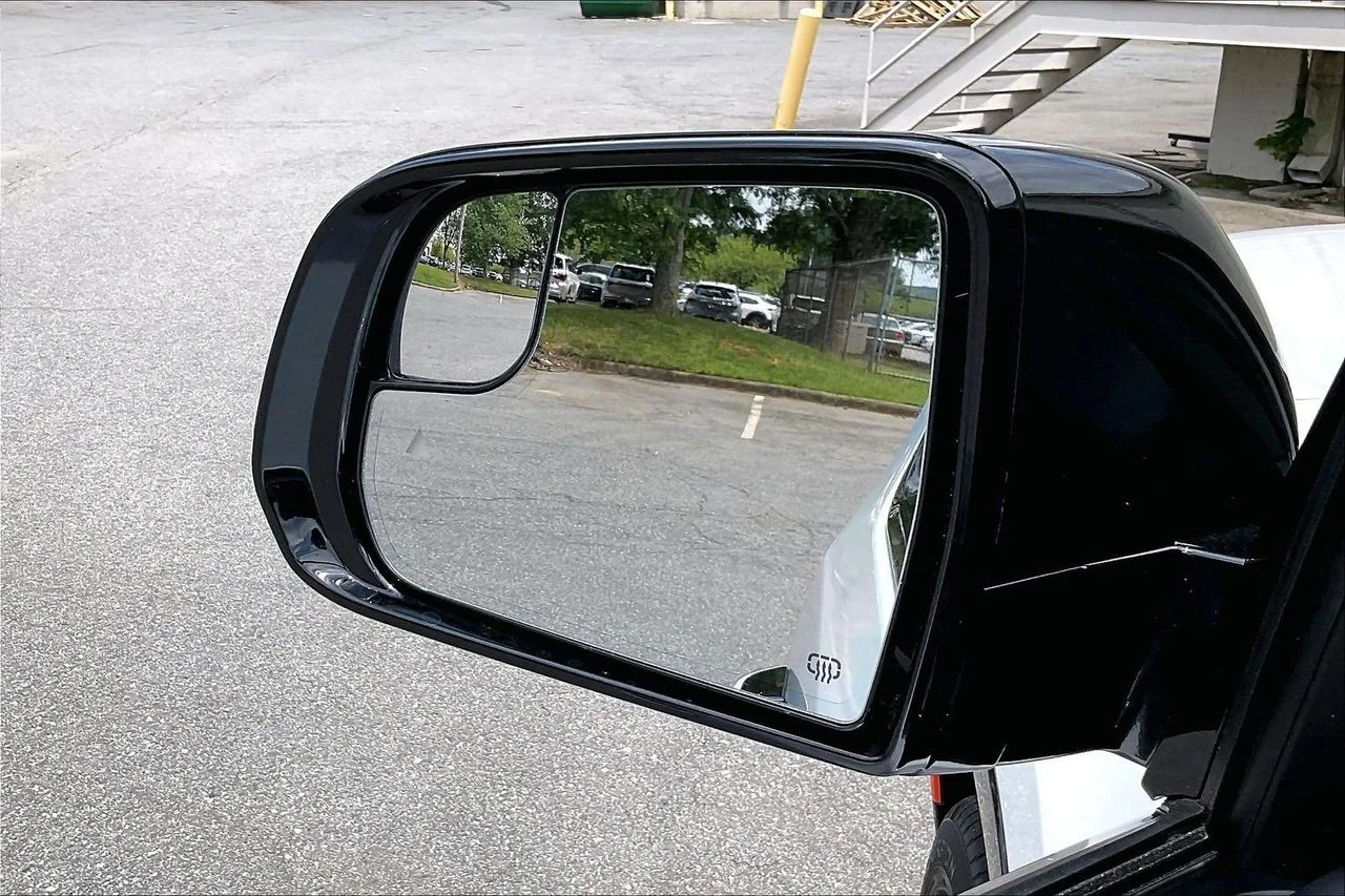 New 2026 Bright White Clearcoat Jeep Summit Obsidian image 28