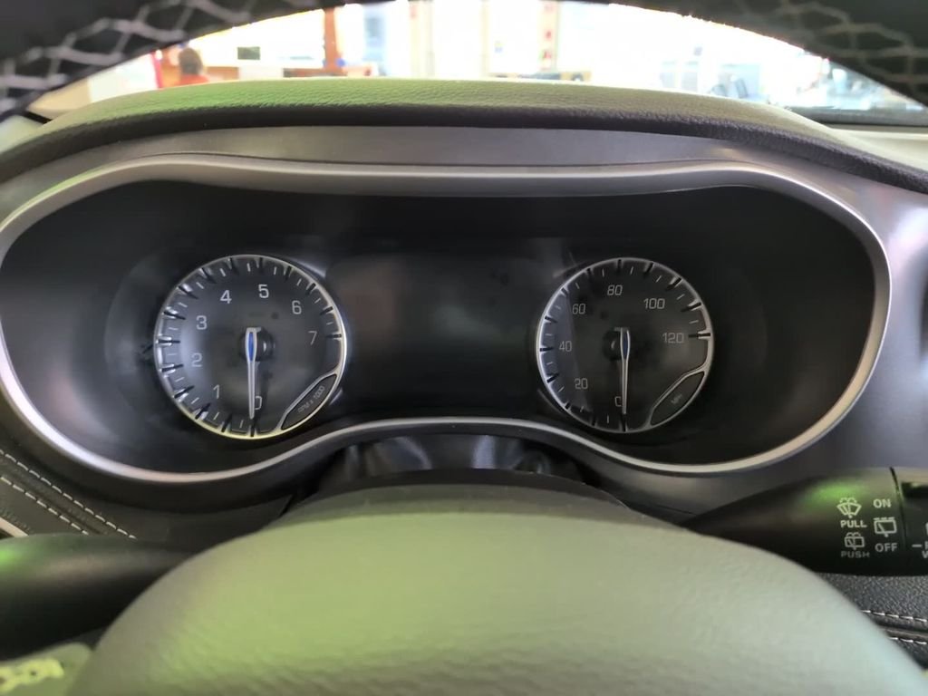 Used 2025 Black Chrysler Mobliity- Braunability - XI image 25