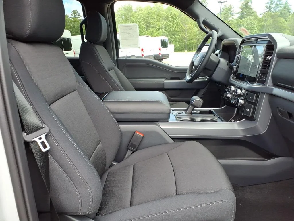 New 2026 Avalanche Ford XLT image 11