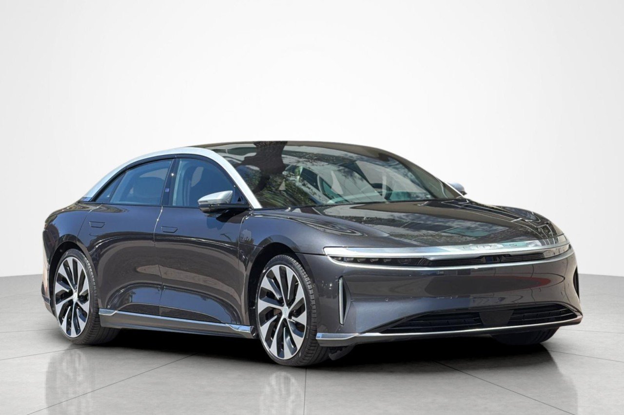 Used 2022 GRAY Lucid Grand Touring image 7