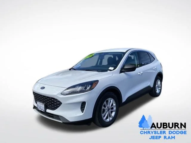 Used 2022 White Ford SE image 3