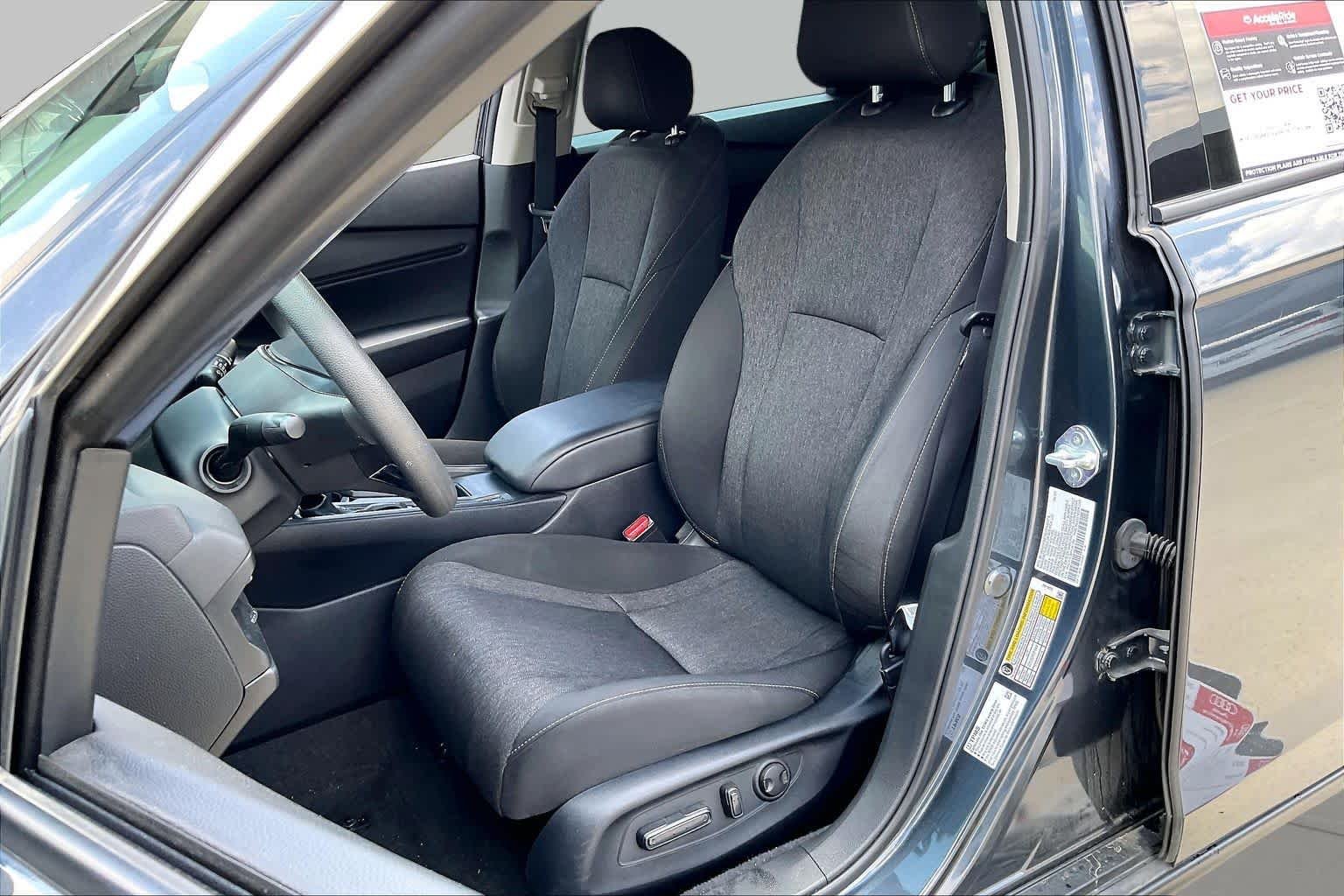 Used 2023 Meteorite Gray Metallic Honda EX image 8
