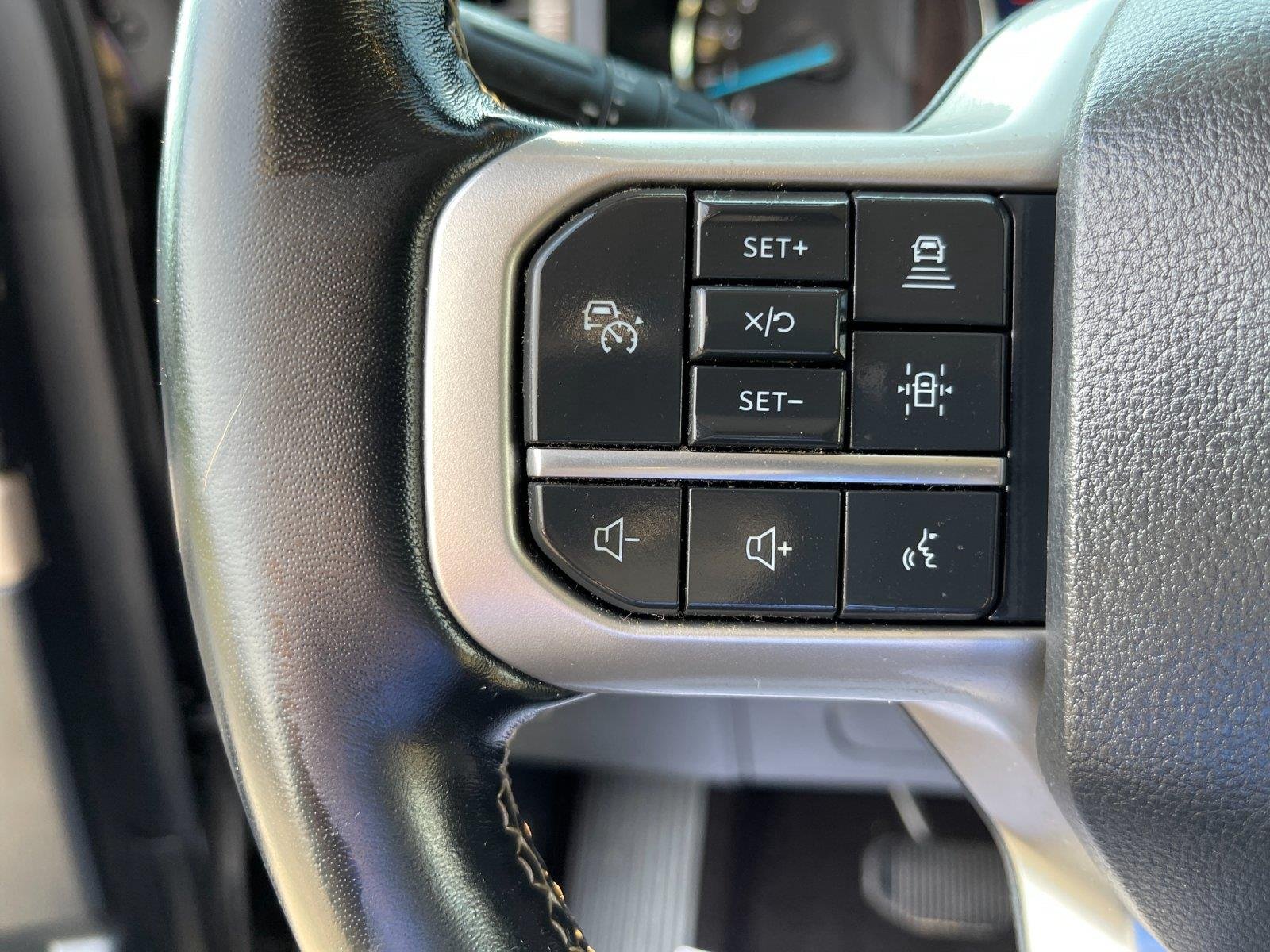 Used 2023 Dark Matter Gray Ford Limited image 19
