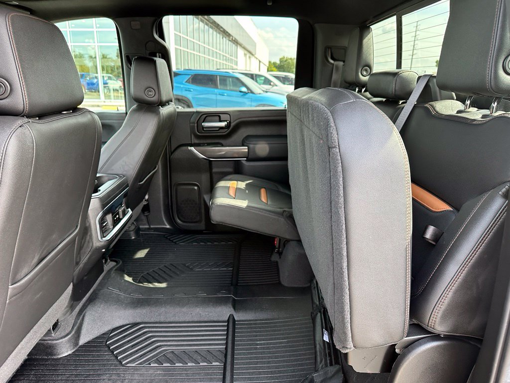 Used 2022 Black GMC AT4 image 22