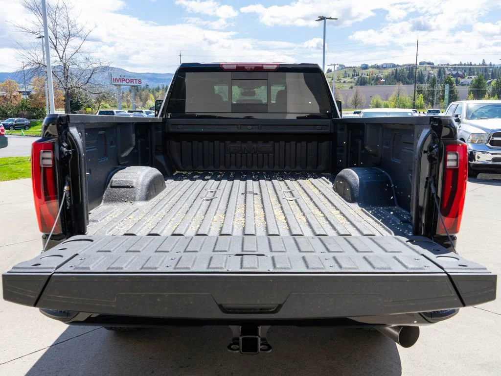 2026 GMC Sierra 3500HD Denali - Photo 34