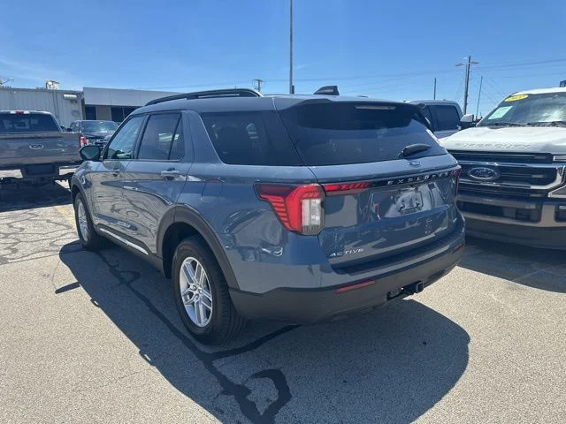 2025 Ford Explorer Active 4WD (PL535)'s photo