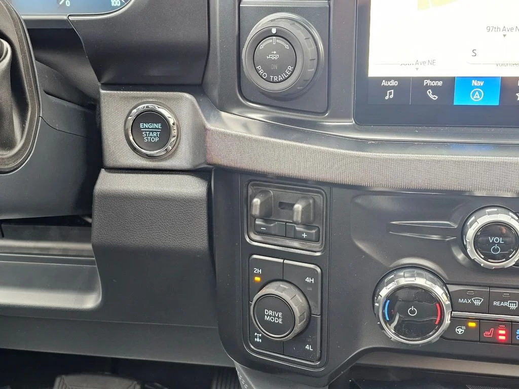 New 2026 Star White Metallic Tri-Coat Ford F-250® Platinum® image 34