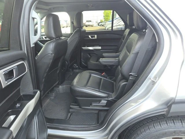 Certified Used 2023 Silver Metallic Ford XLT image 40