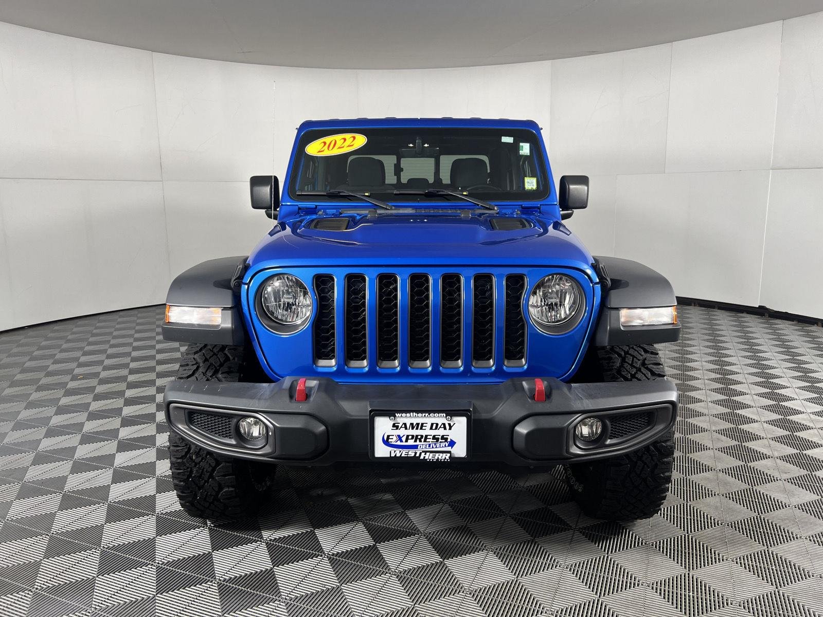 Used 2022 Hydro Blue Pearlcoat Jeep Rubicon image 3