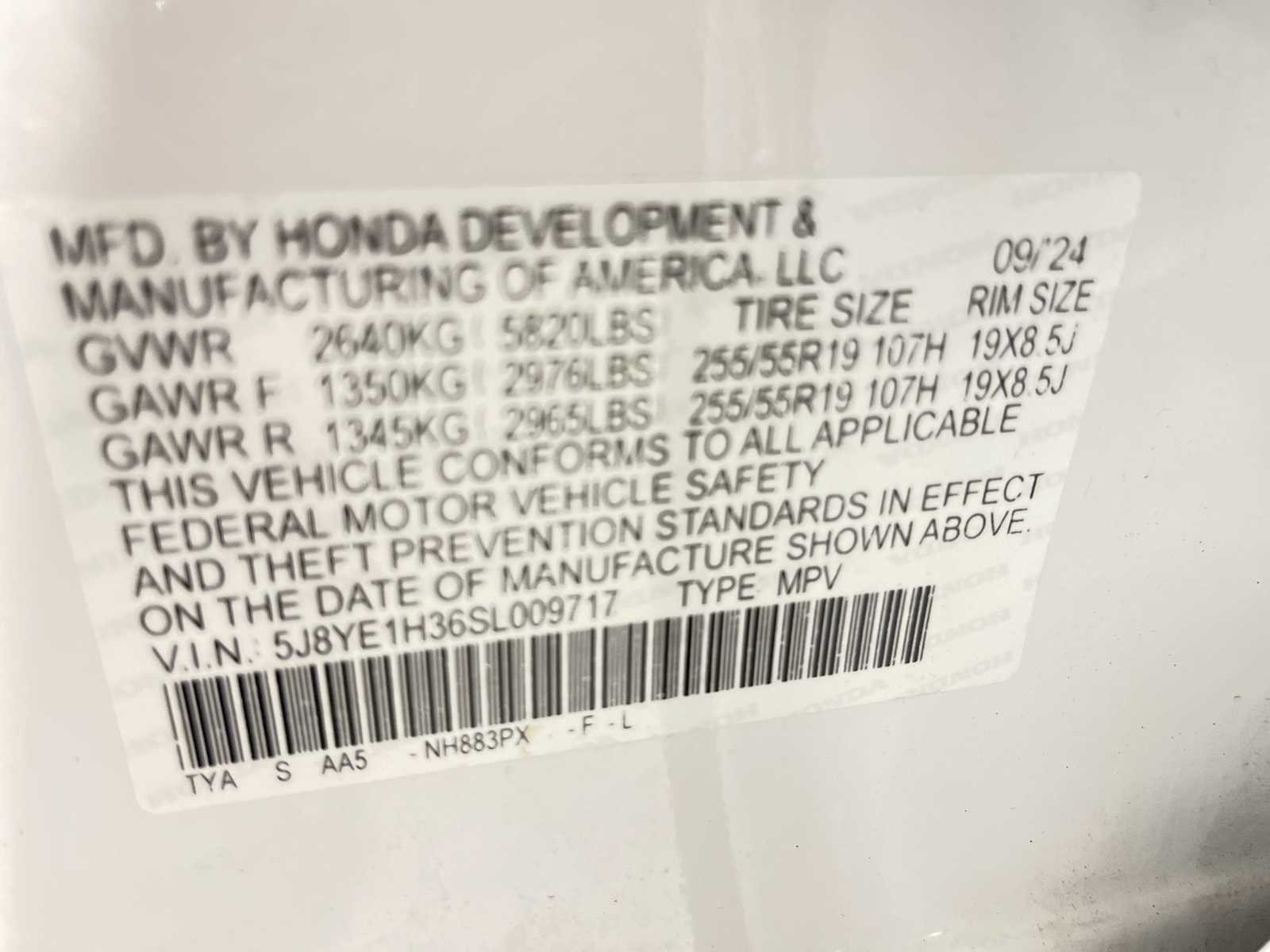 Certified Used 2025 Platinum White Pearl Acura  image 21