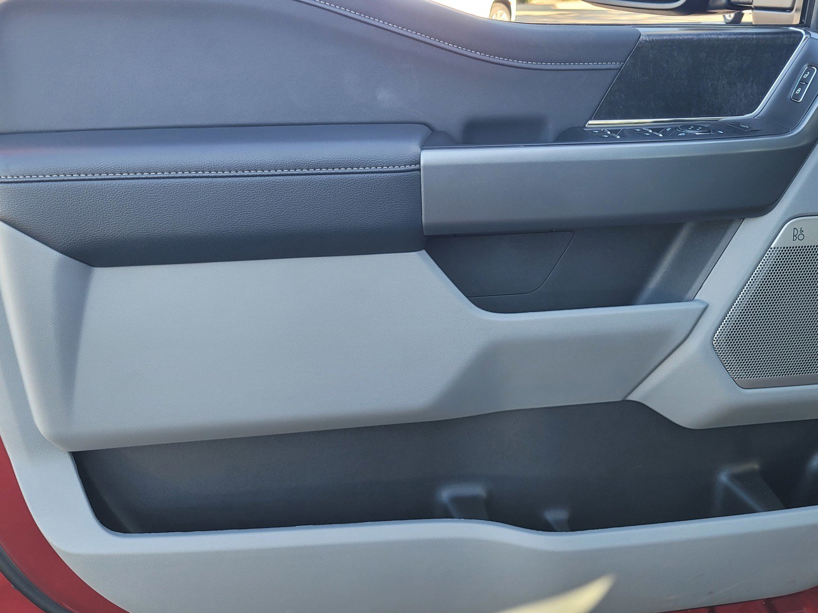 2026 Ford F-250 Super Duty XLT - Photo 8