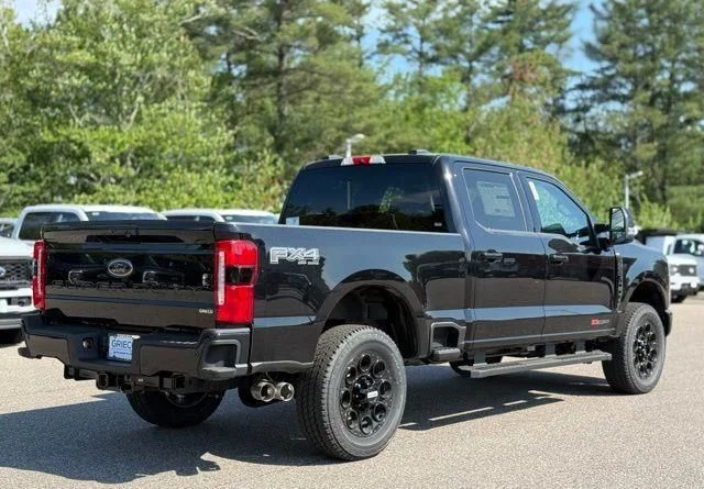 New 2026 Agate Black Metallic Ford F-250® Lariat® image 4