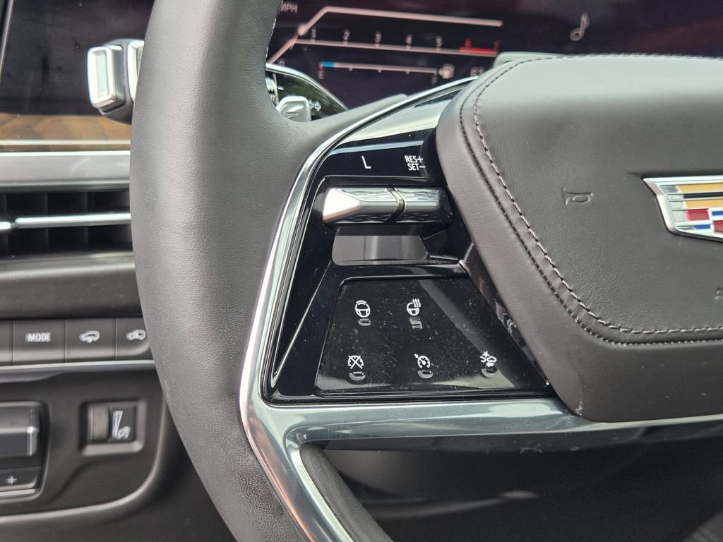 Certified Used 2025 Black Raven Cadillac Sport Platinum image 31