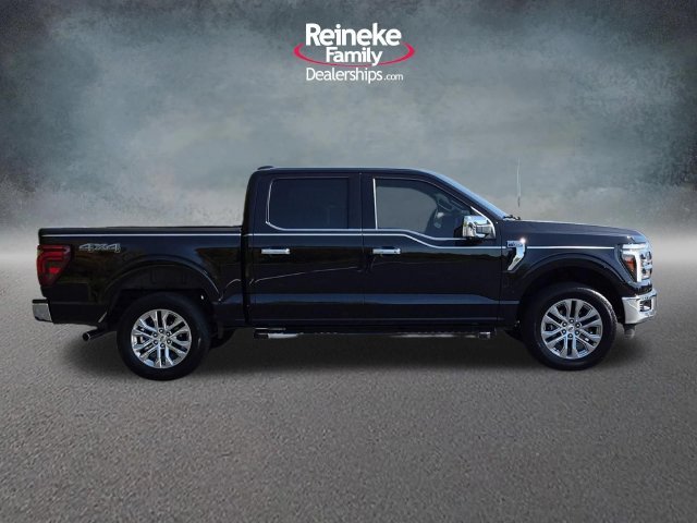 Used 2025 Black Metallic Ford Lariat image 4
