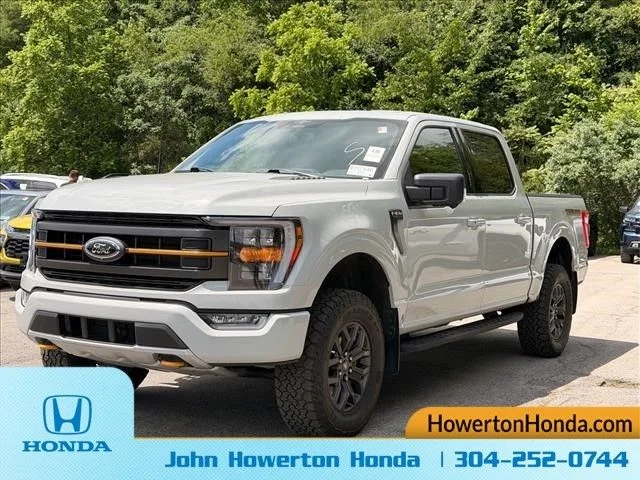 Used 2023  Ford Tremor image 9