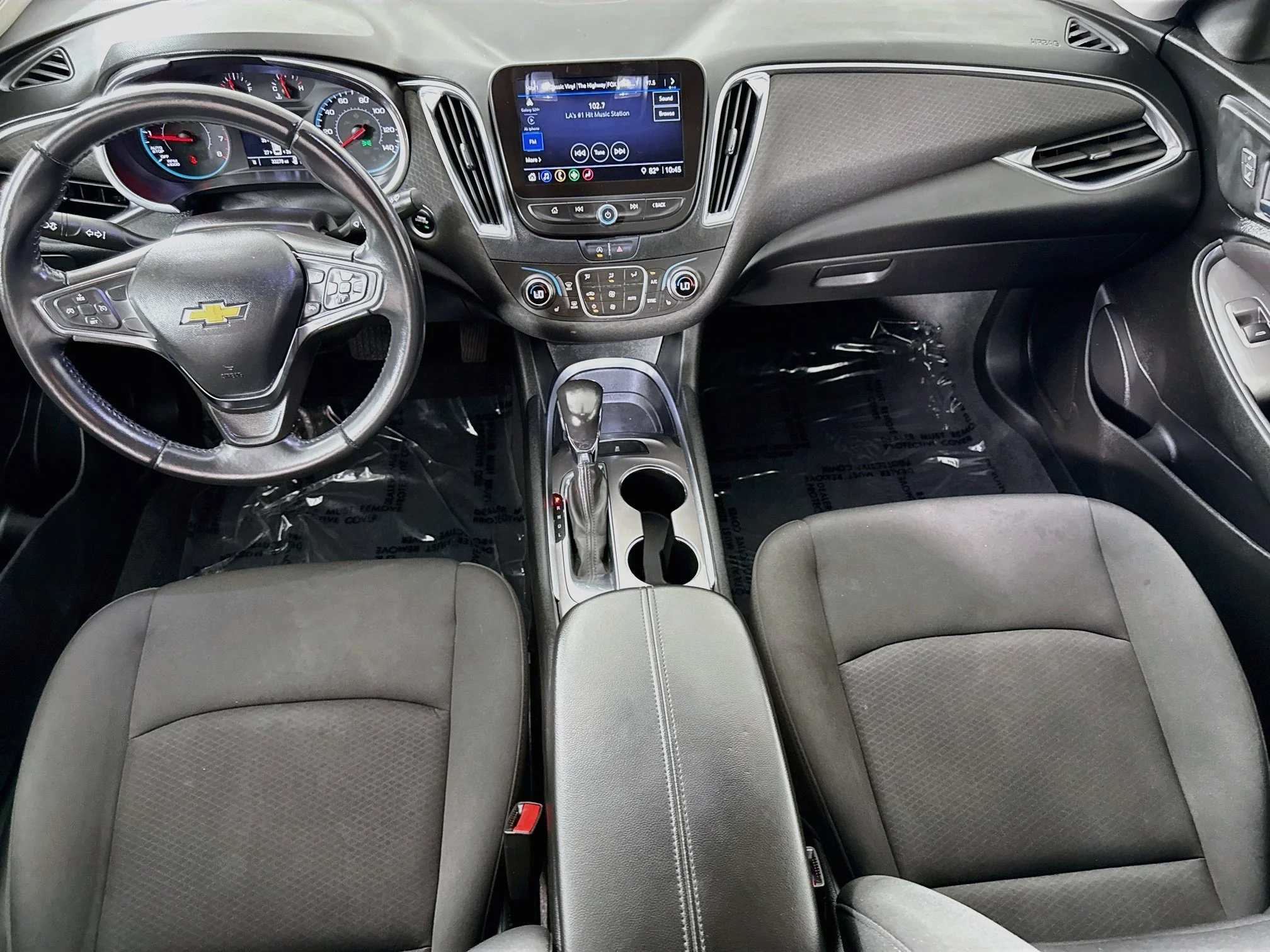 Used 2021 SUMMIT WHITE Chevrolet LT image 24