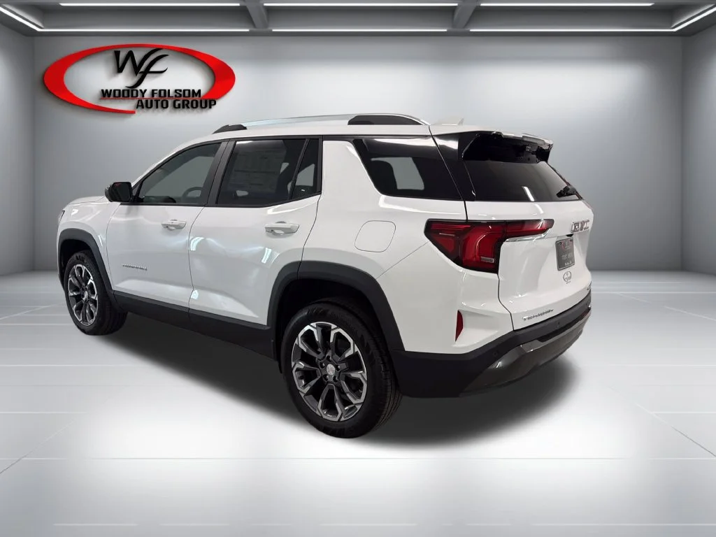 New 2027 Summit White GMC Elevation image 6