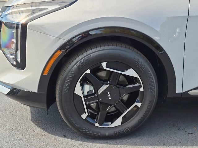 Used 2026 Gray Kia SX image 10
