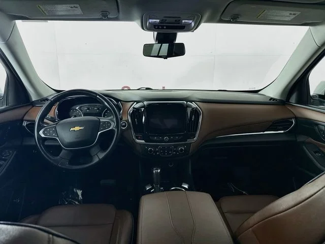 Used 2019 White Chevrolet High Country image 24
