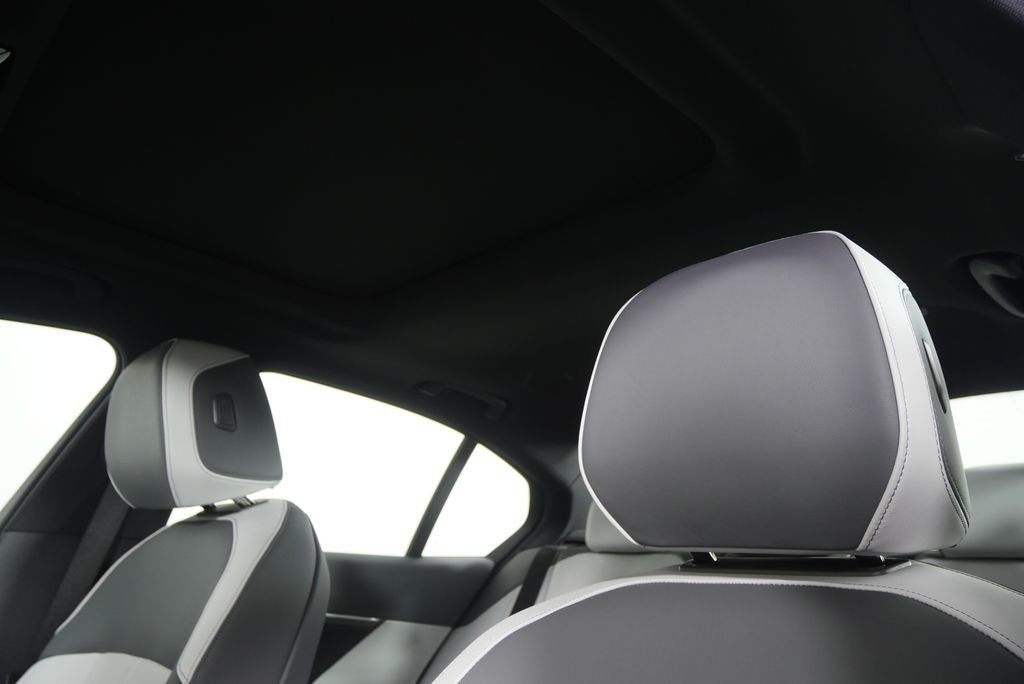 New 2027 Brooklyn Grey Metallic BMW 530i image 11